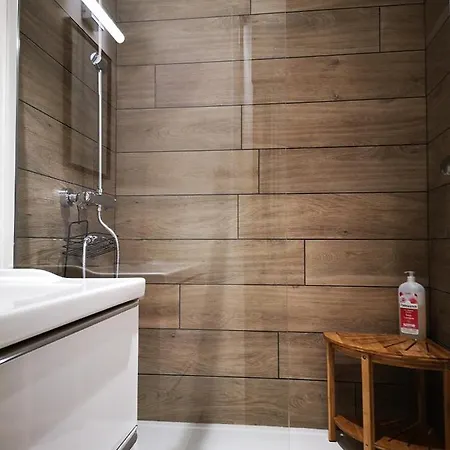 So - Belle-rive شقة